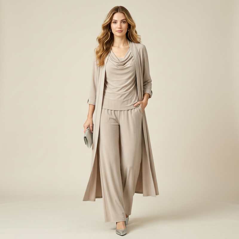 Elegante conjunto de tres piezas