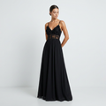 Elegante vestido de encaje