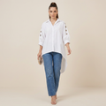 Camisa de corte holgado e informal