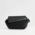 Bolso de pecho elegante y sencillo