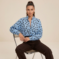 Camisa holgada de lunares