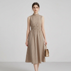 Elegante vestido de rayas sin mangas