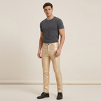 pantalones de cuero nacarado dorado