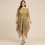 Vestido de moda con los hombros descubiertos