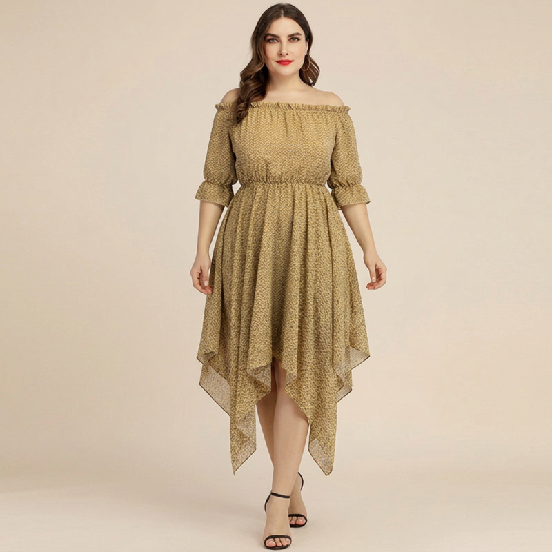 Vestido de moda con los hombros descubiertos