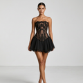 vestido palabra de honor con cola de sirena