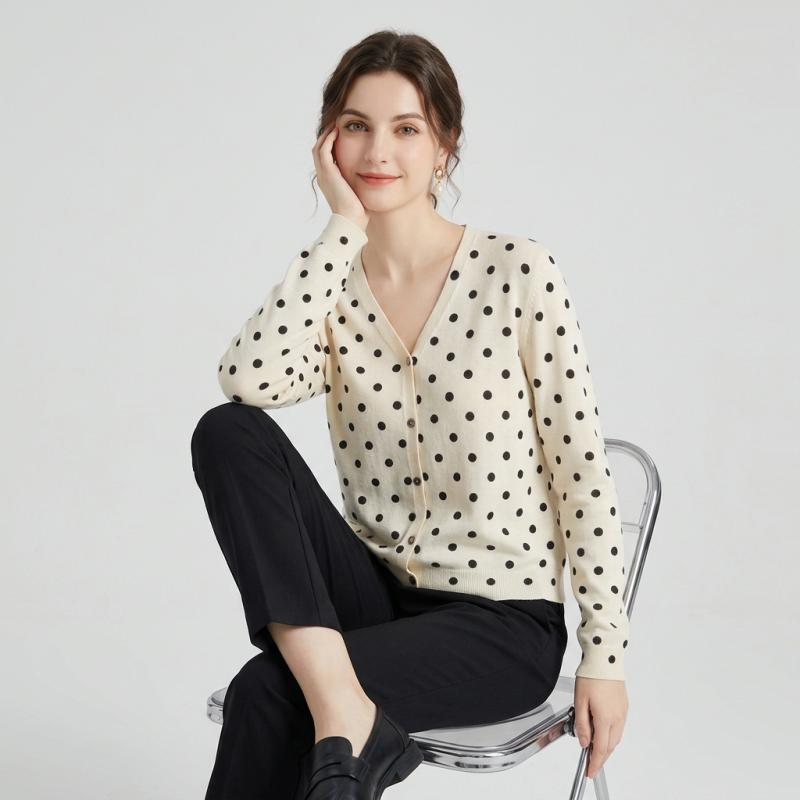 Cárdigan de Tencel con lunares