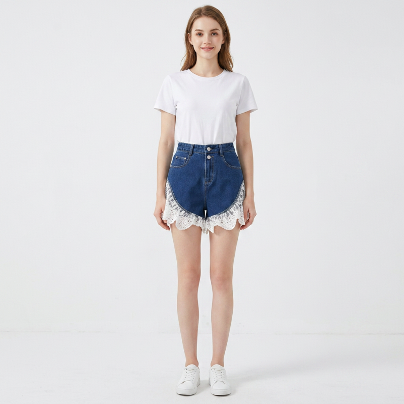 Shorts vaqueros con ribete de encaje