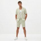 Traje elegante a cuadros