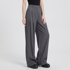 Pantalones de traje casuales que estilizan la figura