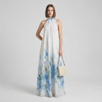 Vestido estampado de cuello halter a la moda