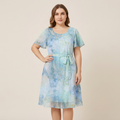 vestido de moda con escote cuadrado