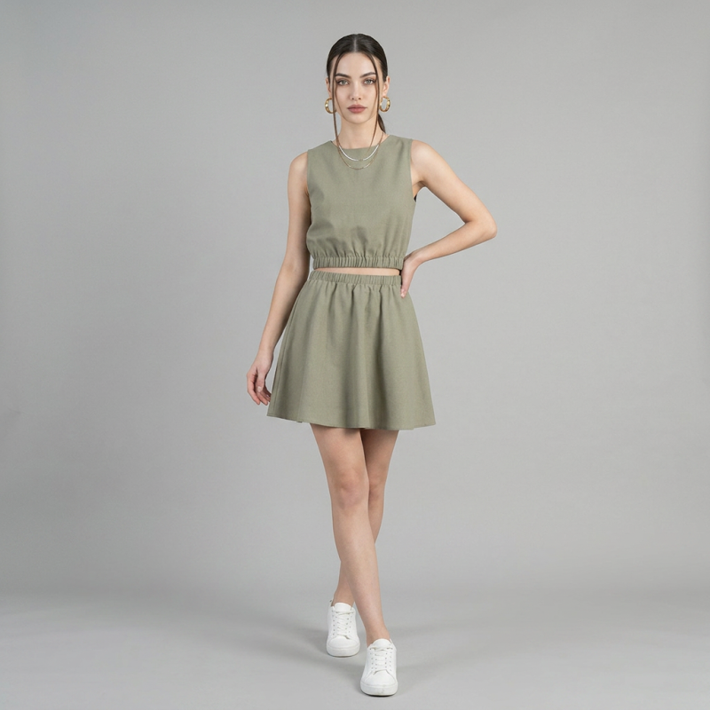 Conjunto de chaleco y falda plisada