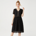 Vestido elegante de lunares