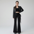 Pantalones casuales con cinturón de encaje