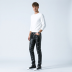 Pantalones de cuero ajustados a la moda