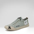 Zapatillas deportivas informales y a la moda.