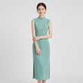 Cheongsam bordado sin mangas