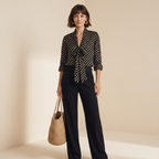 Camisa elegante de lunares