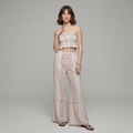 Traje de peto y pantalón a rayas