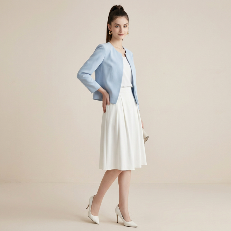 Chaqueta elegante estilo Chanel