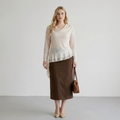 Blusa con cuello de volantes dulce