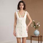 Elegante vestido bordado