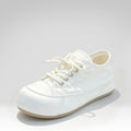 Stylish round-toe canvas shoes