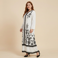 Elegante vestido largo floral de la alta sociedad