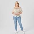 blusa de estilo francés