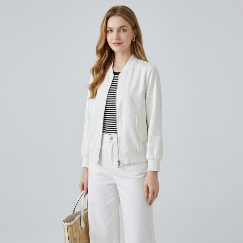 Abrigo jacquard holgado y elegante