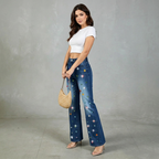 Pantalones acampanados de talle alto, un éxito de ventas.