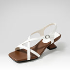 Sandalias romanas de punta abierta