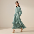 Vestido suelto con volantes