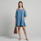 Vestido con los hombros descubiertos