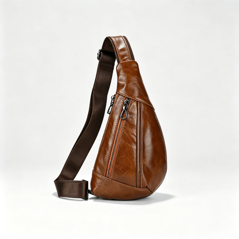 Elegante bolso de pecho de piel suave