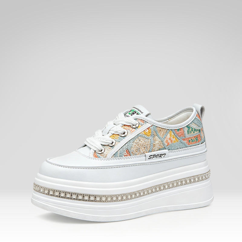 Zapatillas con plataforma y lentejuelas