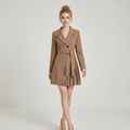 Traje elegante y con estilo
